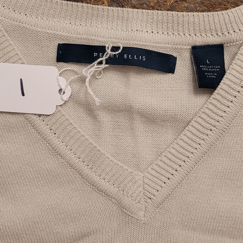 Perry Ellis Sweater